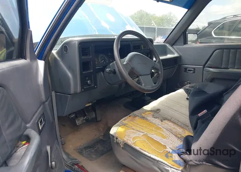 1992 Dodge Dakota from USA, damaged, VIN 1B7FL26X2NS546327